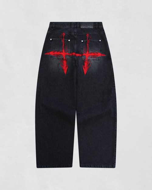 PIERCING BLOOD JEANS
